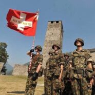 Svizzera: esercito in allerta per prepararsi a crollo area euro