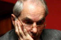 Amato: “Ai giovani pensioni miserabili”. Mr 31mila euro lancia il prelievo di solidarietà