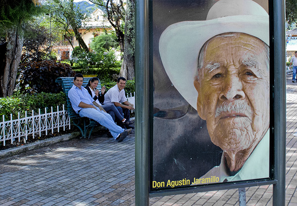 Marzo/2012 - Vilcabamba /Ecuador / Augustin Jaramillo testimonial con la sua faccia per la "Valle de la longevità" - Pic-by Antonello Zappadu/Colombia
